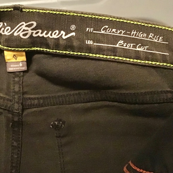 NWT - Eddie Bauer high rise bootcut jeans - Picture 8 of 12